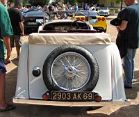 Morris Garage (photo prise a Amberieux, 08-2012) (3)